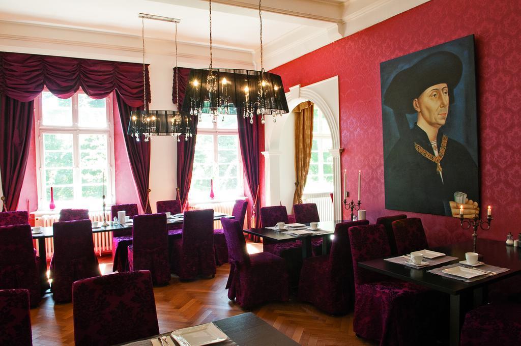 Karolingerhof Hotel Kröv Екстериор снимка
